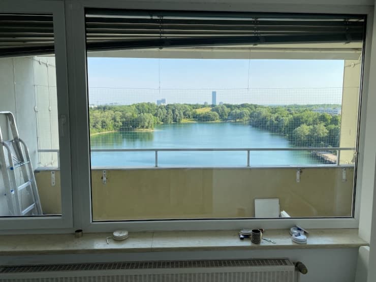 Furnished room in a shared apartment with a fantastic view of the lake