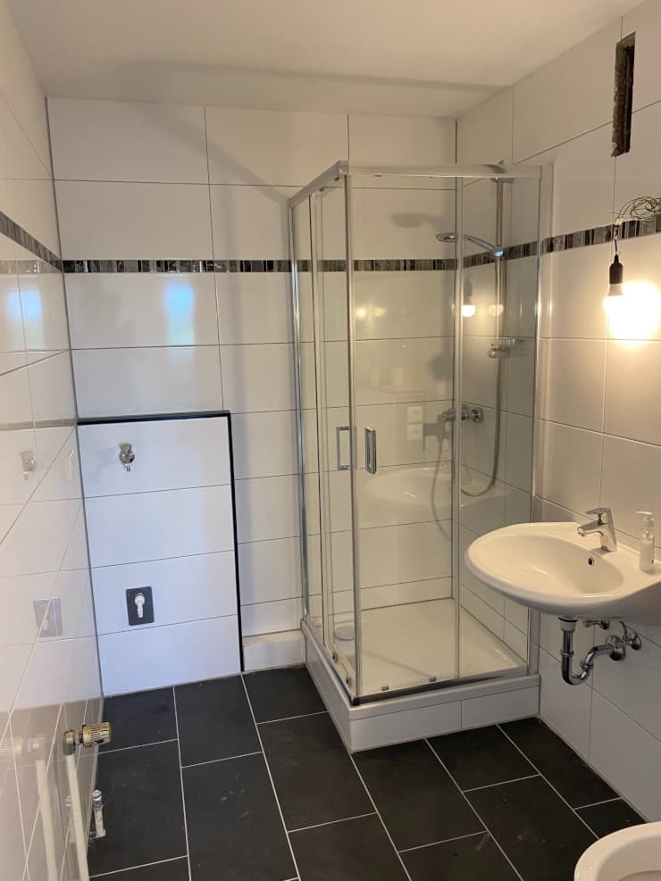 Furnished room in a shared apartment with a fantastic view of the lake photo gallery